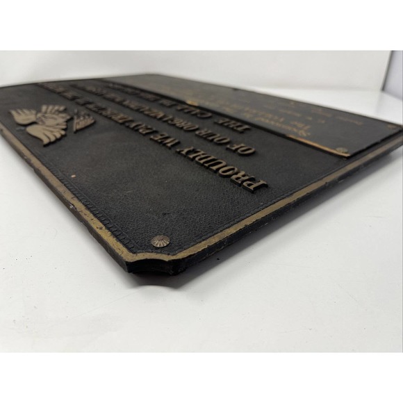 Vintage World War II 2 Plaque Vollrath military production co honoring soldiers - Picture 10 of 16
